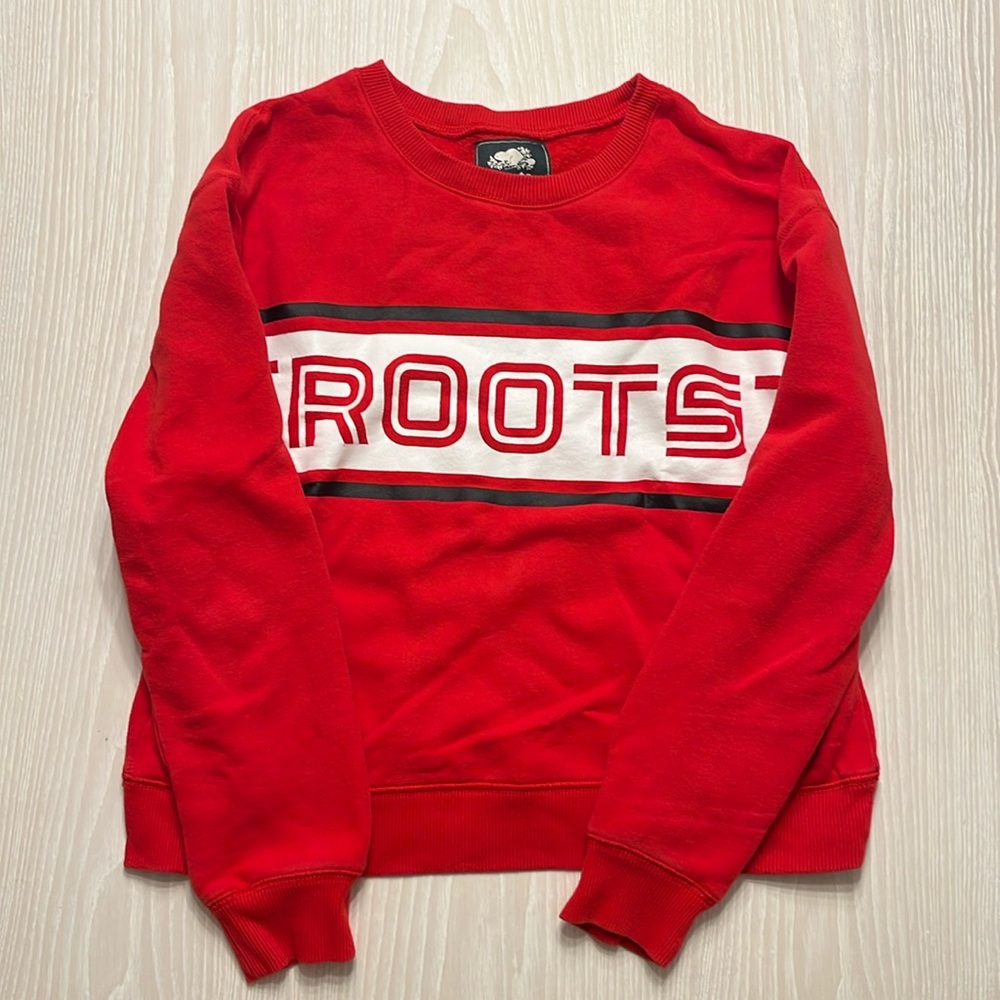 Red Roots Pullover
